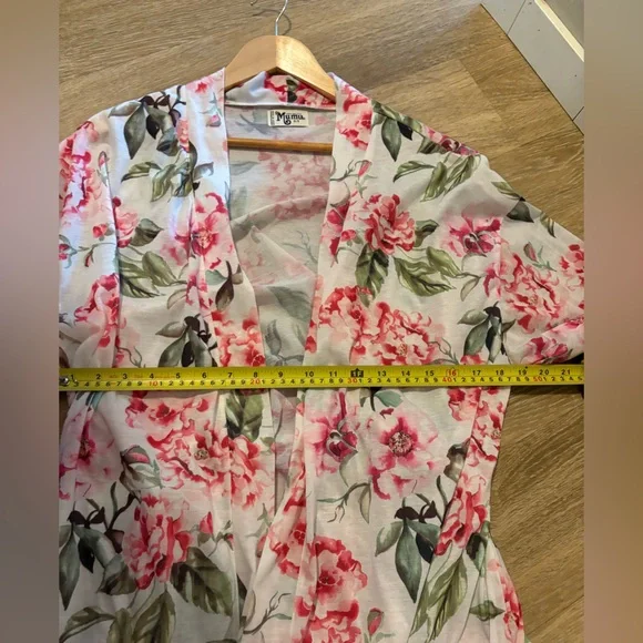 Show Me Your MuMu Brie Robe - Picture 5 of 7